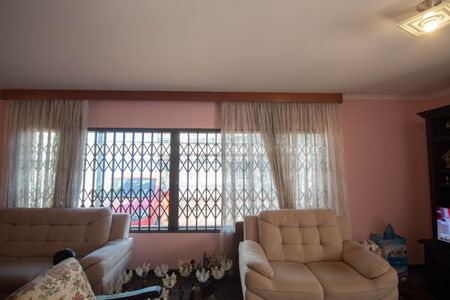 Casa à venda com 300m², 4 quartos e 6 vagasSala