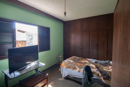 Casa à venda com 300m², 4 quartos e 6 vagasQuarto 2