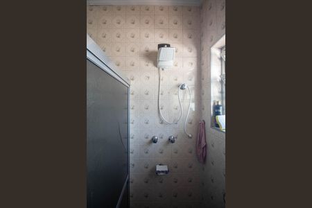 Casa à venda com 300m², 4 quartos e 6 vagasBanheiro 2