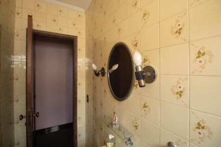 Casa à venda com 300m², 4 quartos e 6 vagasLavabo