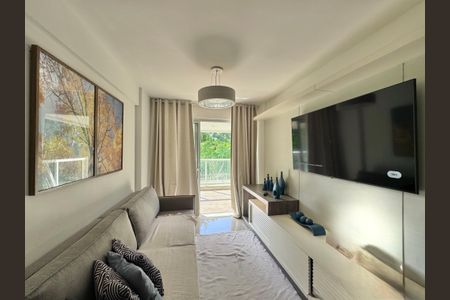 Apartamento para alugar com 80m², 2 quartos e 1 vaga Apartamento para alugar com 80m², 2 quartos e 1 vagaSala