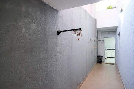 Casa para alugar com 115m², 2 quartos e 1 vagaCorredor