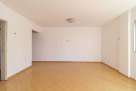 Apartamento para alugar com 90m², 3 quartos e 1 vagaSala