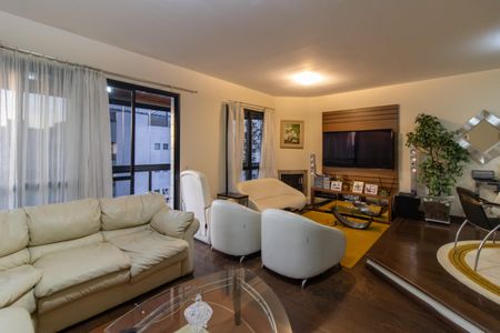 Apartamento à venda com 250m², 5 quartos e 5 vagasSala