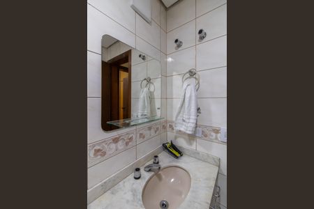 Apartamento à venda com 250m², 5 quartos e 5 vagasBanheiro