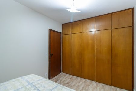 Apartamento à venda com 250m², 5 quartos e 5 vagasQuarto 4
