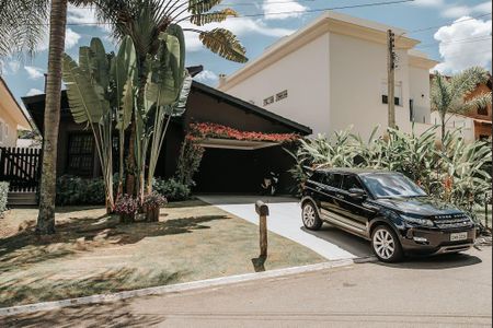 Casa de condomínio à venda com 200m², 3 quartos e 2 vagasVista da Rua