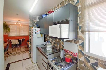 Apartamento à venda com 60m², 2 quartos e sem vagaCozinha e Área de Serviço