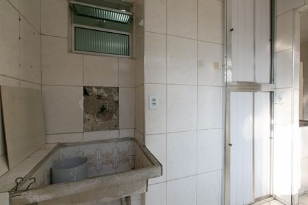 Apartamento para alugar com 58m², 3 quartos e 1 vagaÁrea de Serviço