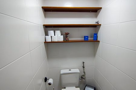 Apartamento à venda com 130m², 4 quartos e 2 vagasLavabo