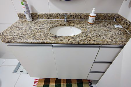 Apartamento à venda com 130m², 4 quartos e 2 vagasLavabo