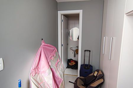 Apartamento à venda com 130m², 4 quartos e 2 vagasQuarto de Serviço