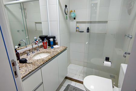 Apartamento à venda com 130m², 4 quartos e 2 vagasSuíte Banheiro