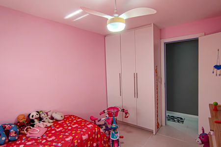 Apartamento à venda com 130m², 4 quartos e 2 vagasQuarto 2