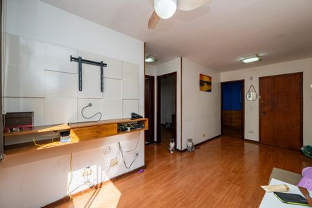Apartamento à venda com 65m², 3 quartos e 1 vagaSala