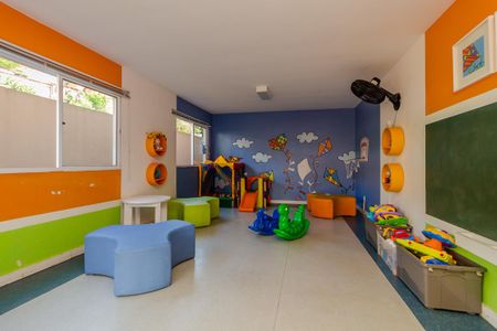 Apartamento à venda com 68m², 3 quartos e 1 vagaÁrea comum