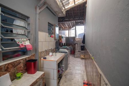 Casa à venda com 192m², 2 quartos e 1 vagaÁrea de Serviço