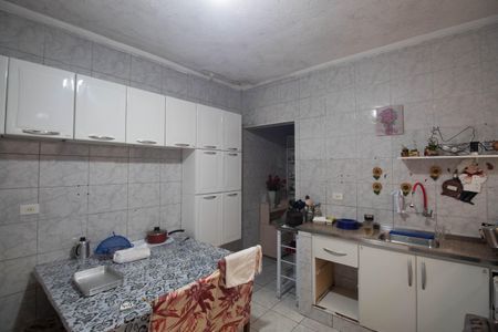 Casa à venda com 192m², 2 quartos e 1 vagaCozinha