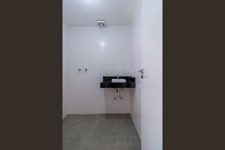 Casa de condomínio à venda com 209m², 3 quartos e 2 vagasLavabo