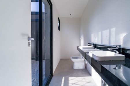 Casa de condomínio à venda com 209m², 3 quartos e 2 vagasBanheiro do Quarto 3