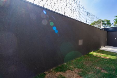 Casa de condomínio à venda com 209m², 3 quartos e 2 vagasQuarto 2