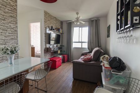 Apartamento à venda com 48m², 2 quartos e 1 vagaSala