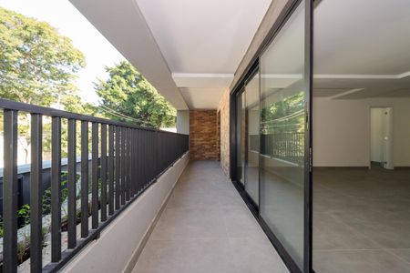 Apartamento à venda com 201m², 3 quartos e 2 vagasVaranda da Sala