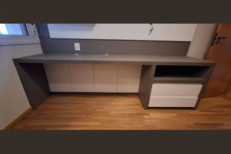 Apartamento à venda com 178m², 4 quartos e 4 vagasSuíte 3