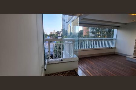 Apartamento à venda com 178m², 4 quartos e 4 vagasSuíte 