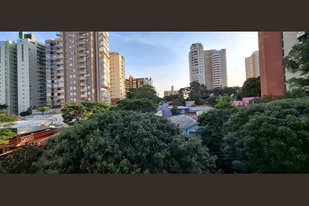 Apartamento à venda com 178m², 4 quartos e 4 vagasVista da Suíte 2