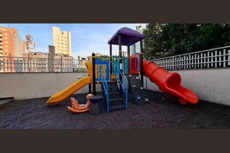 Apartamento à venda com 178m², 4 quartos e 4 vagasÁrea comum - Playground