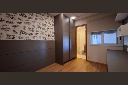 Apartamento à venda com 178m², 4 quartos e 4 vagasSuíte 3