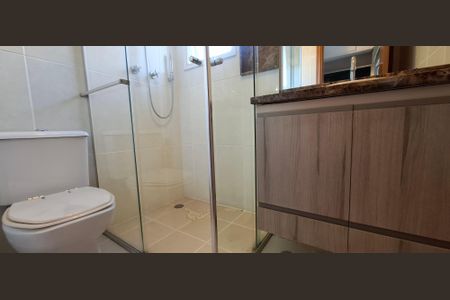 Apartamento à venda com 178m², 4 quartos e 4 vagasBanheiro da Suíte 2