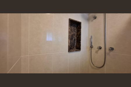 Apartamento à venda com 178m², 4 quartos e 4 vagasBanheiro da Suíte 3