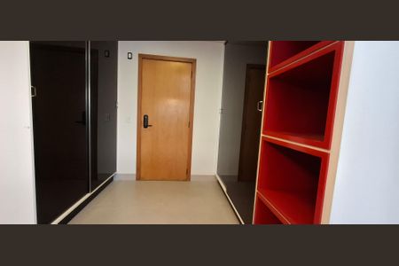 Apartamento à venda com 178m², 4 quartos e 4 vagasCozinha
