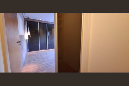 Apartamento à venda com 178m², 4 quartos e 4 vagasSuíte 4