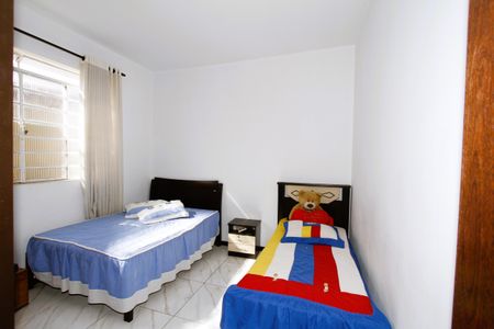 Casa à venda com 230m², 3 quartos e 2 vagasQuarto 2