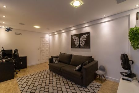 Apartamento à venda com 76m², 2 quartos e 1 vaga Apartamento à venda com 76m², 2 quartos e 1 vagaSala
