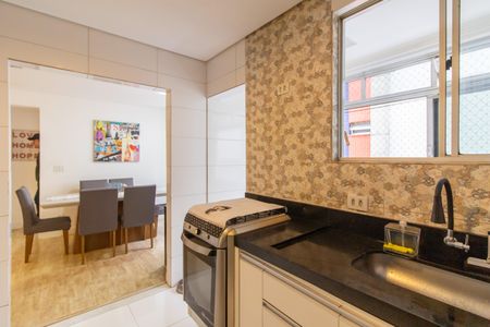 Apartamento à venda com 76m², 2 quartos e 1 vaga Apartamento à venda com 76m², 2 quartos e 1 vagaCozinha