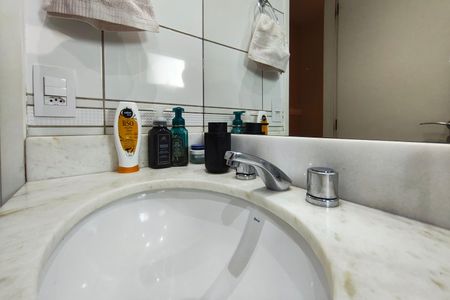 Apartamento à venda com 130m², 3 quartos e 2 vagasBanheiro Suíte