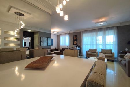 Apartamento à venda com 130m², 3 quartos e 2 vagasSala de Jantar