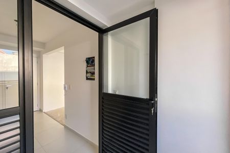 Apartamento à venda com 102m², 3 quartos e 2 vagas Apartamento à venda com 102m², 3 quartos e 2 vagasÁrea de Serviço
