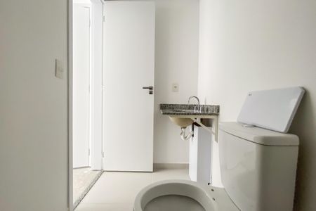 Apartamento à venda com 102m², 3 quartos e 2 vagas Apartamento à venda com 102m², 3 quartos e 2 vagasBanheiro Suíte 02