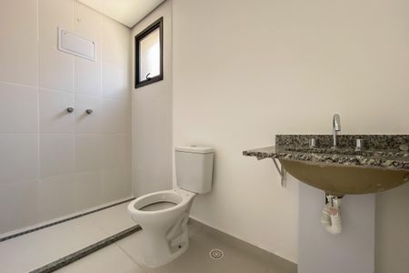 Apartamento à venda com 102m², 3 quartos e 2 vagas Apartamento à venda com 102m², 3 quartos e 2 vagasBanheiro Master