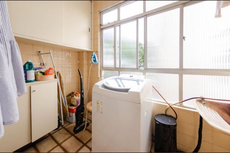 Apartamento à venda com 110m², 3 quartos e 2 vagasÁrea de serviço