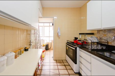 Apartamento à venda com 110m², 3 quartos e 2 vagasCozinha