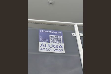 Casa à venda com 130m², 3 quartos e 2 vagas Casa à venda com 130m², 3 quartos e 2 vagasPlaca