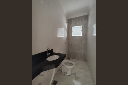 Casa à venda com 130m², 3 quartos e 2 vagas Casa à venda com 130m², 3 quartos e 2 vagasBanheiro do Quarto 1