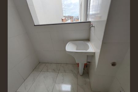 Casa à venda com 130m², 3 quartos e 2 vagas Casa à venda com 130m², 3 quartos e 2 vagasÁrea de Serviço