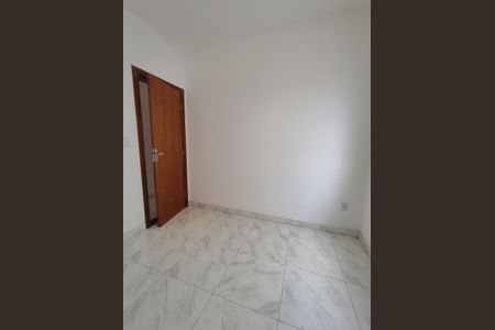 Casa à venda com 130m², 3 quartos e 2 vagas Casa à venda com 130m², 3 quartos e 2 vagasQuarto 2